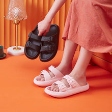 Charger l&#39;image dans la galerie, Platform Slippers Women&#39;s Summer Buckle Home Shoes Fashion Outdoor Wear Soft Bottom Sandals - Curtis &amp; Ivory
