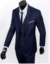 Cargar imagen en el visor de la galería, Custom Made Mens Suits - Curtis &amp; Ivory
