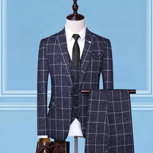 Charger l&#39;image dans la galerie, Men&#39;s Suits, Three-Piece Suits, Work Suits, Professional Suits, Men&#39;s Clothing Trends - Curtis &amp; Ivory
