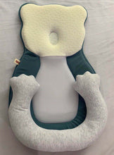 Cargar imagen en el visor de la galería, Portable Newborn Baby Crib Folding Travel Bed - Curtis &amp; Ivory

