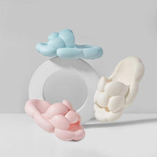 Cargar imagen en el visor de la galería, Soft Cloud Design Slippers Cute House Shoes Women Outdoor Indoor Bathroom Slipper - Curtis &amp; Ivory
