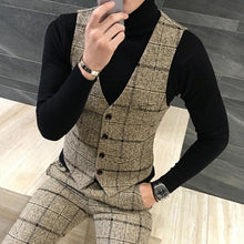 Load image into Gallery viewer, Thick Slim Fit Plaid Suits - Curtis &amp; Ivory
