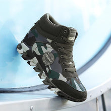 Load image into Gallery viewer, Women&#39;s Casual Camouflage Increased Sneakers - Curtis &amp; Ivory
