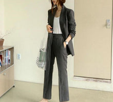 Load image into Gallery viewer, Women&#39;s trendy suits - Curtis &amp; Ivory

